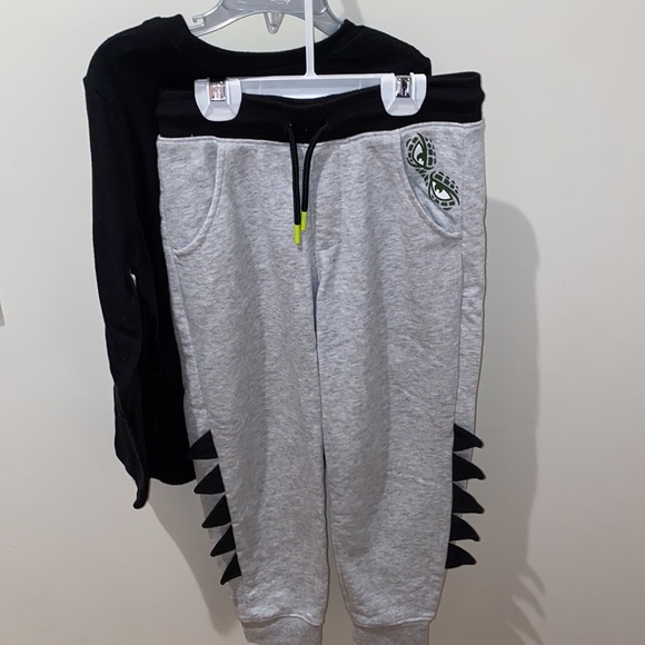 Boys outfit firm price - Picture 3 of 5